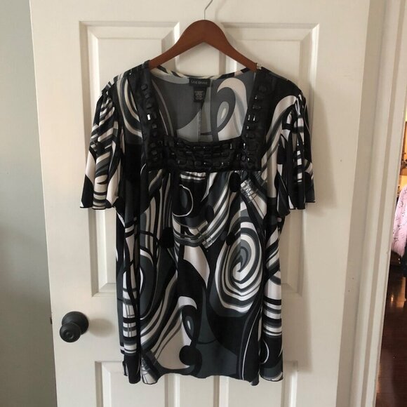 Lane Bryant Womens Geometric Print Short Sleeve Top Size 22/24 - Picture 3 of 7